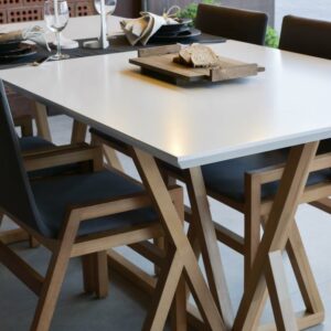 Coffee table – Essential living room furniture