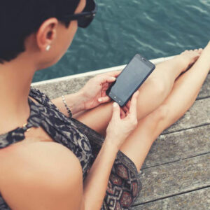 Here’s your opportunity to get a Windows phone at discounted rates