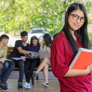 How to pay for college with loans